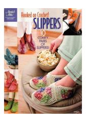 Annie's Attic - Hooked on Crochet Slippers.pdf
